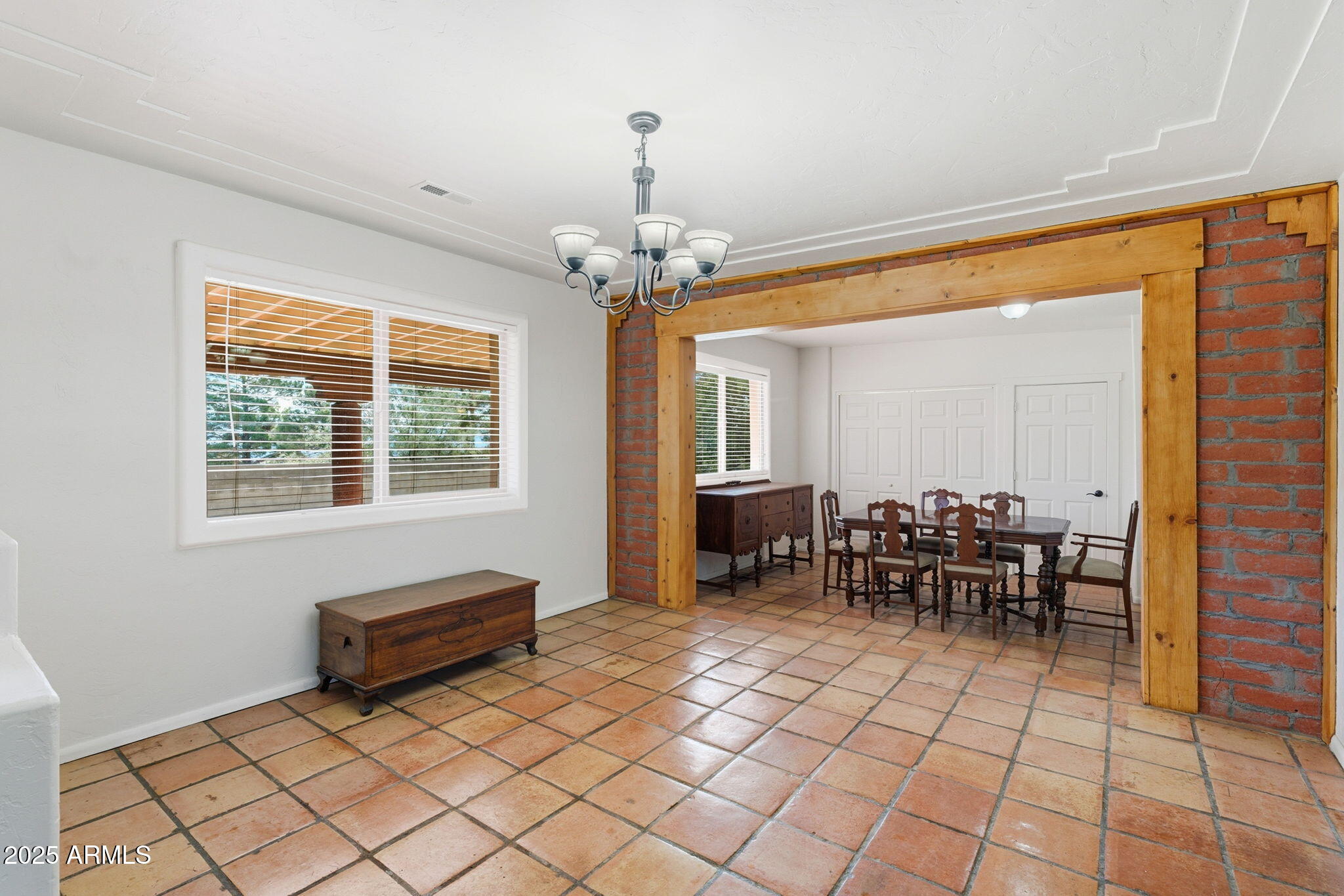 4339 East Wickersham Road Hereford, AZ 85615 - Photo 3 of 51 Living Area