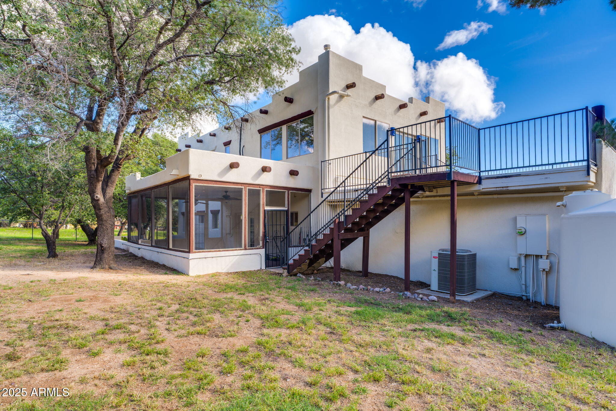 4339 East Wickersham Road Hereford, AZ 85615 - Photo 41 of 51 Upstairs Back Entrance