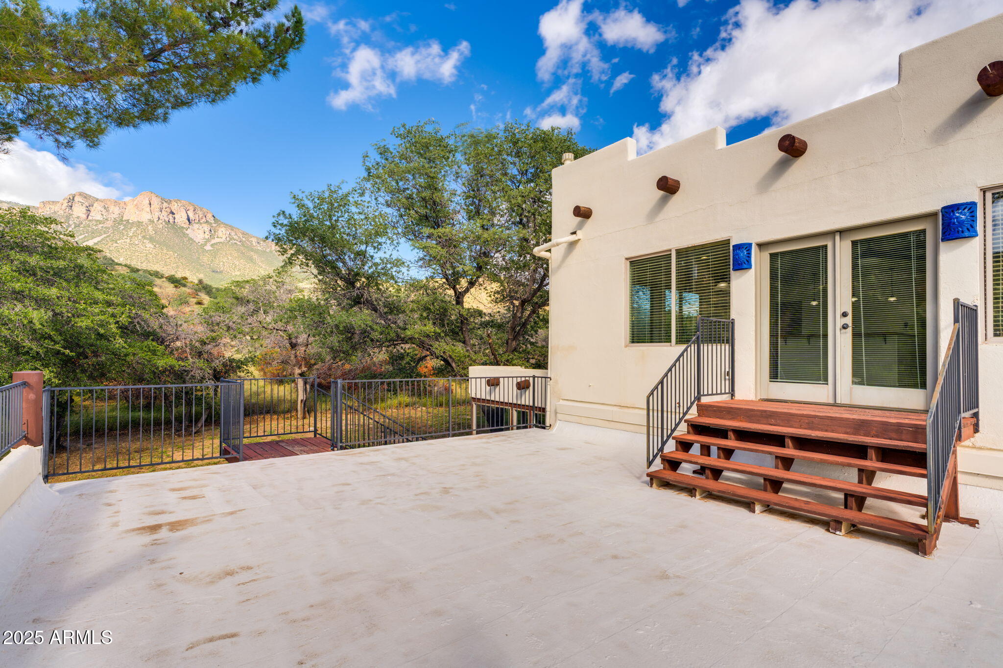 4339 East Wickersham Road Hereford, AZ 85615 - Photo 7 of 51 Balcony