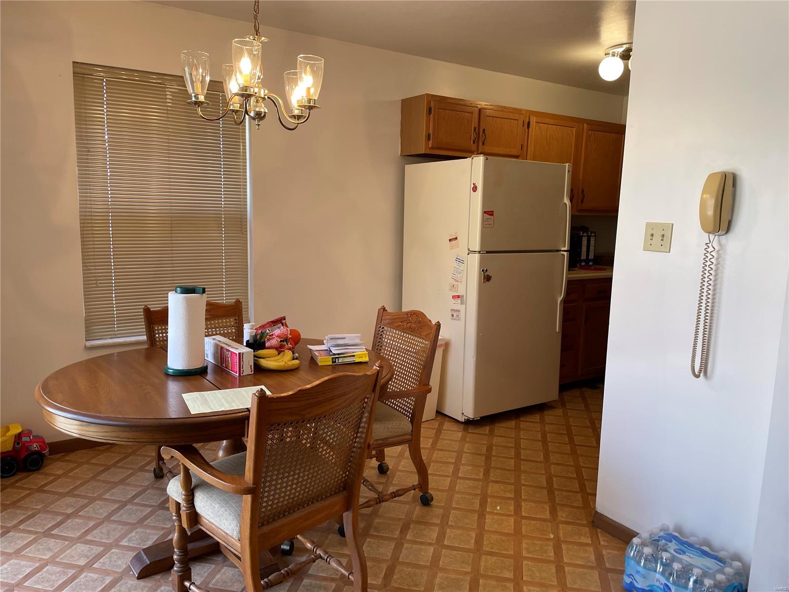 2921 Andover Drive St. Louis, MO 63121 - Photo 5 of 19