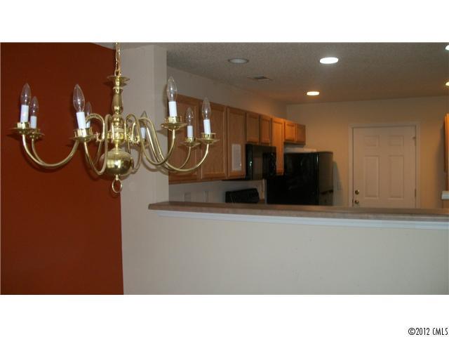 16864 Timber Crossing Road, Unit 16864 Charlotte, NC 28213 - Photo 3 of 6