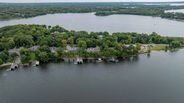 $4,250,000 | 1145 Tonkawa Road, Orono, MN 55356