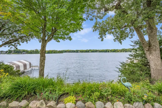 $4,250,000 | 1145 Tonkawa Road, Orono, MN 55356