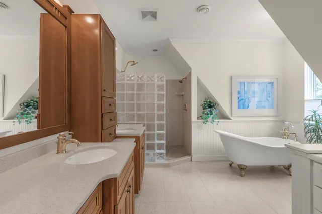 $4,250,000 | 1145 Tonkawa Road, Orono, MN 55356