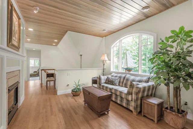 $4,250,000 | 1145 Tonkawa Road, Orono, MN 55356