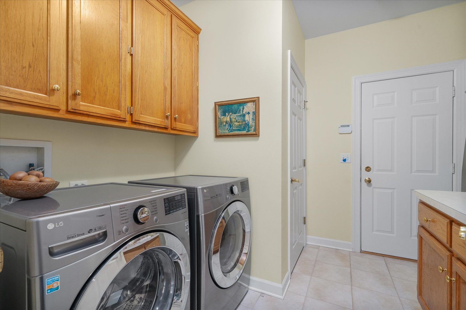 35 Walnut Circle Sugar Grove, IL 60554 - Photo 19 of 42 a utility room with dryer and washer