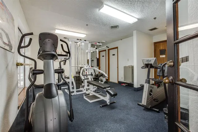 $235,000 | 4800 West Lovers Lane, Unit 119, Dallas, TX 75209