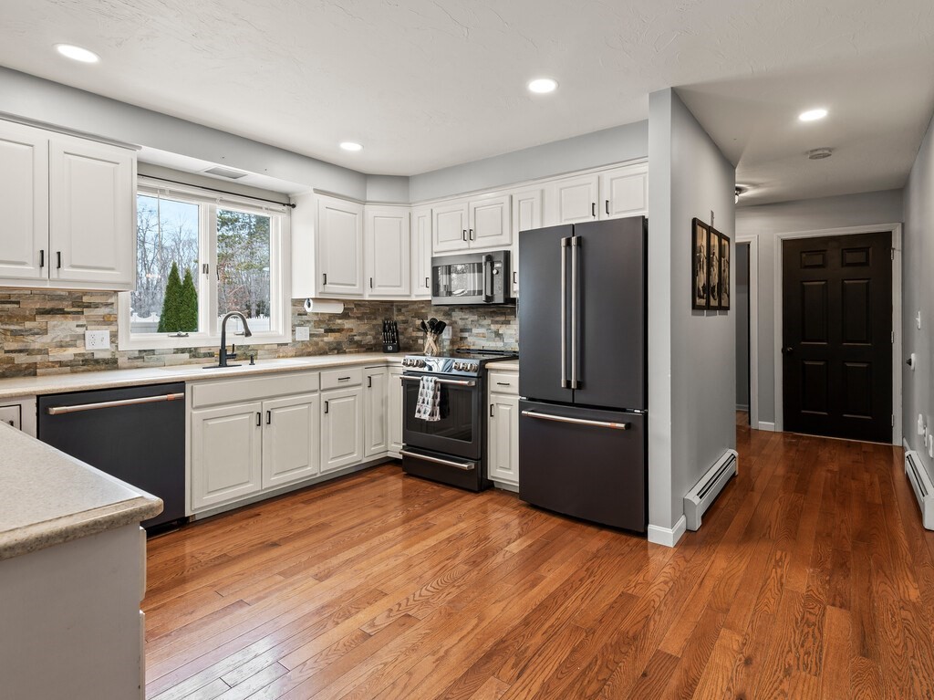 36 Lyons Road Dudley, MA 01571 - Photo 18 of 42