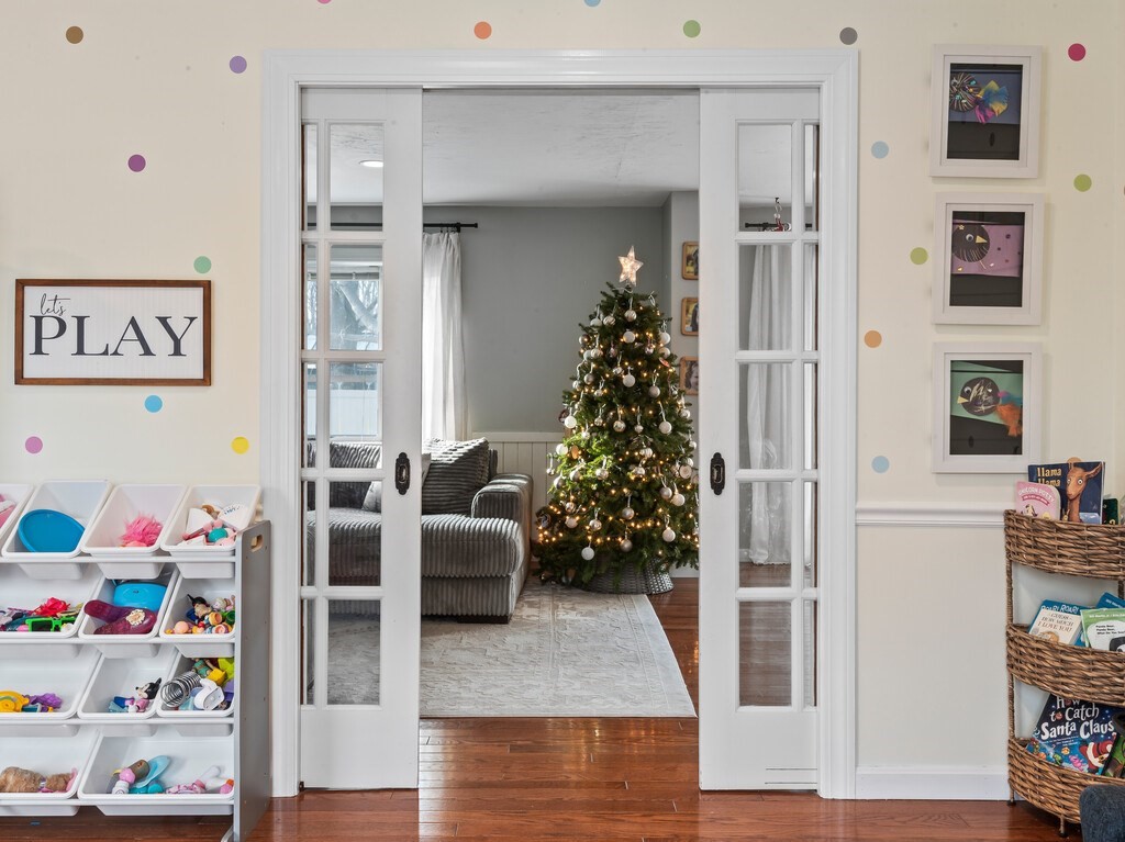 36 Lyons Road Dudley, MA 01571 - Photo 24 of 42