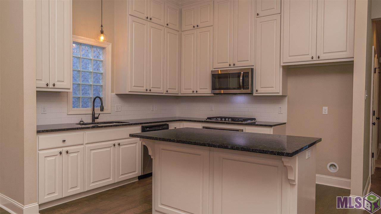 3048 Cresthaven Avenue Baton Rouge, LA 70810 - Photo 12 of 32 Gallery Image 12