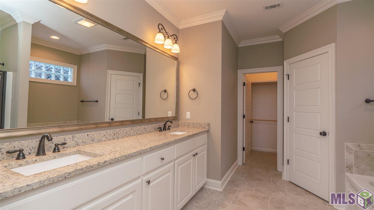 3048 Cresthaven Avenue Baton Rouge, LA 70810 - Photo 16 of 32 Gallery Image 16