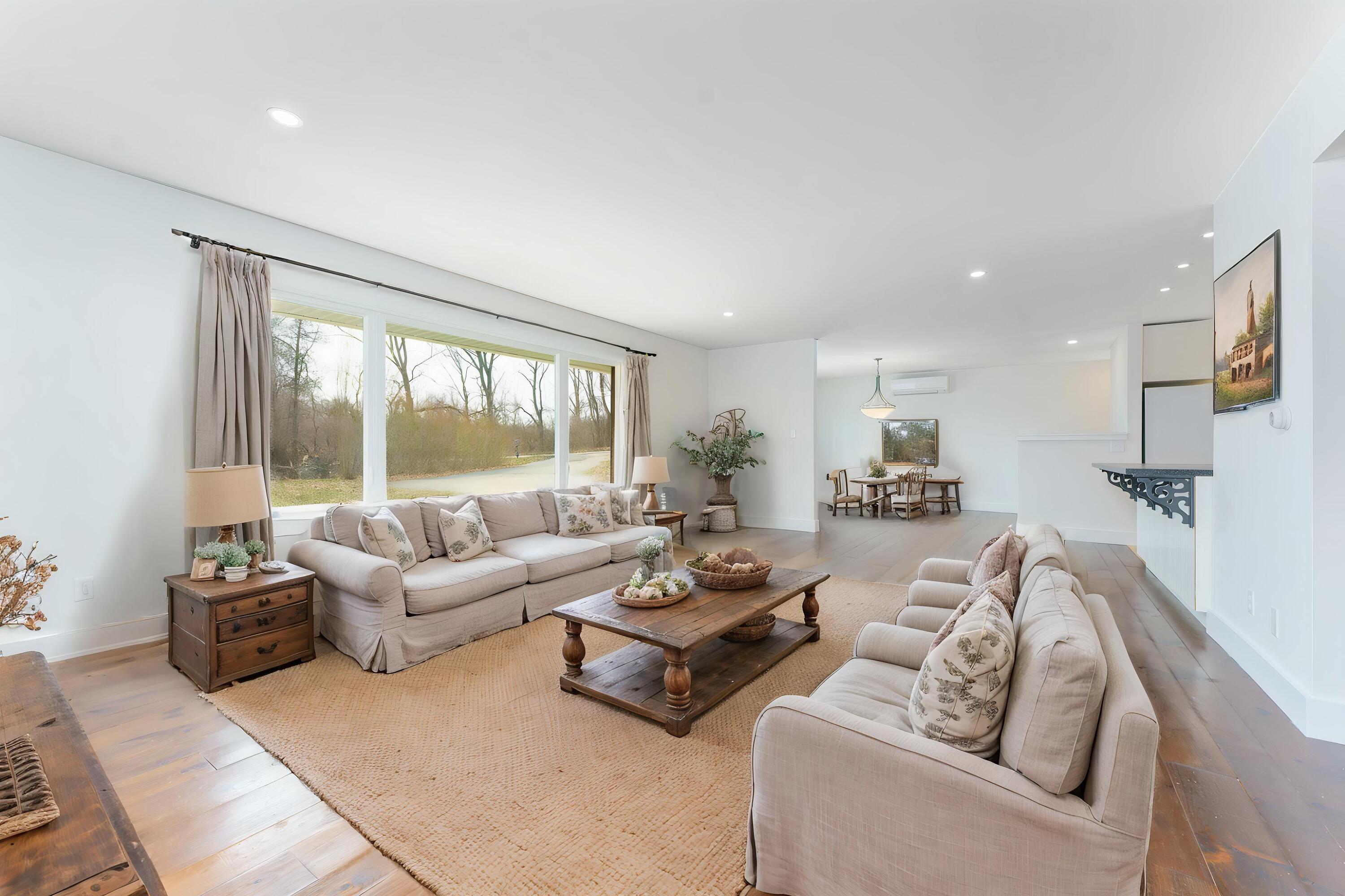 1191 Pierce Road Chelsea, MI 48118 - Photo 16 of 63 DSC07844 - Living Room - Farmhouse - 0
