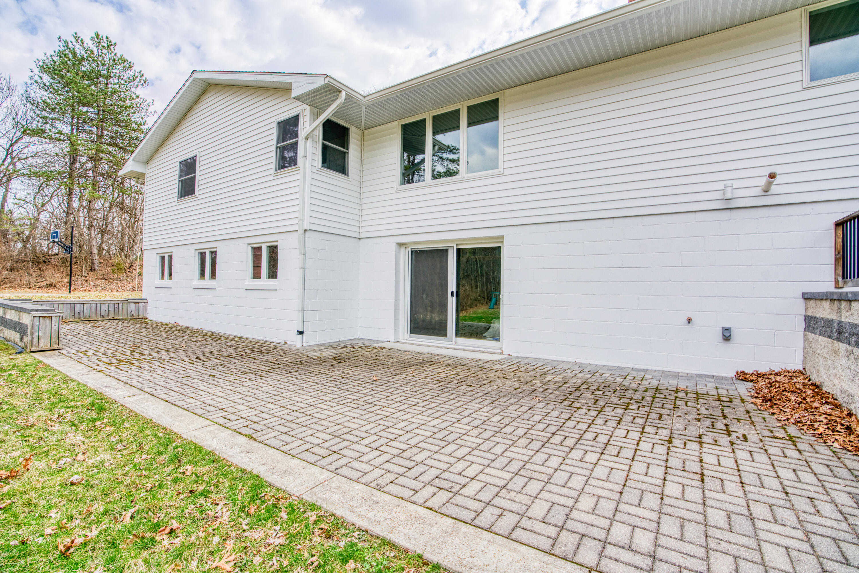 1191 Pierce Road Chelsea, MI 48118 - Photo 6 of 63 DSC08012_38