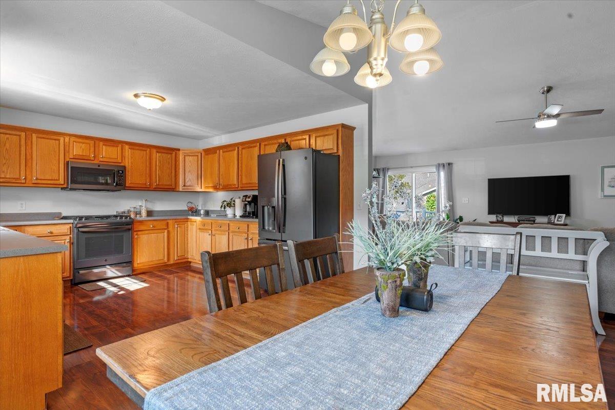 4711 Johanne Court Springfield, IL 62711 - Photo 12 of 39 Gallery Image 12