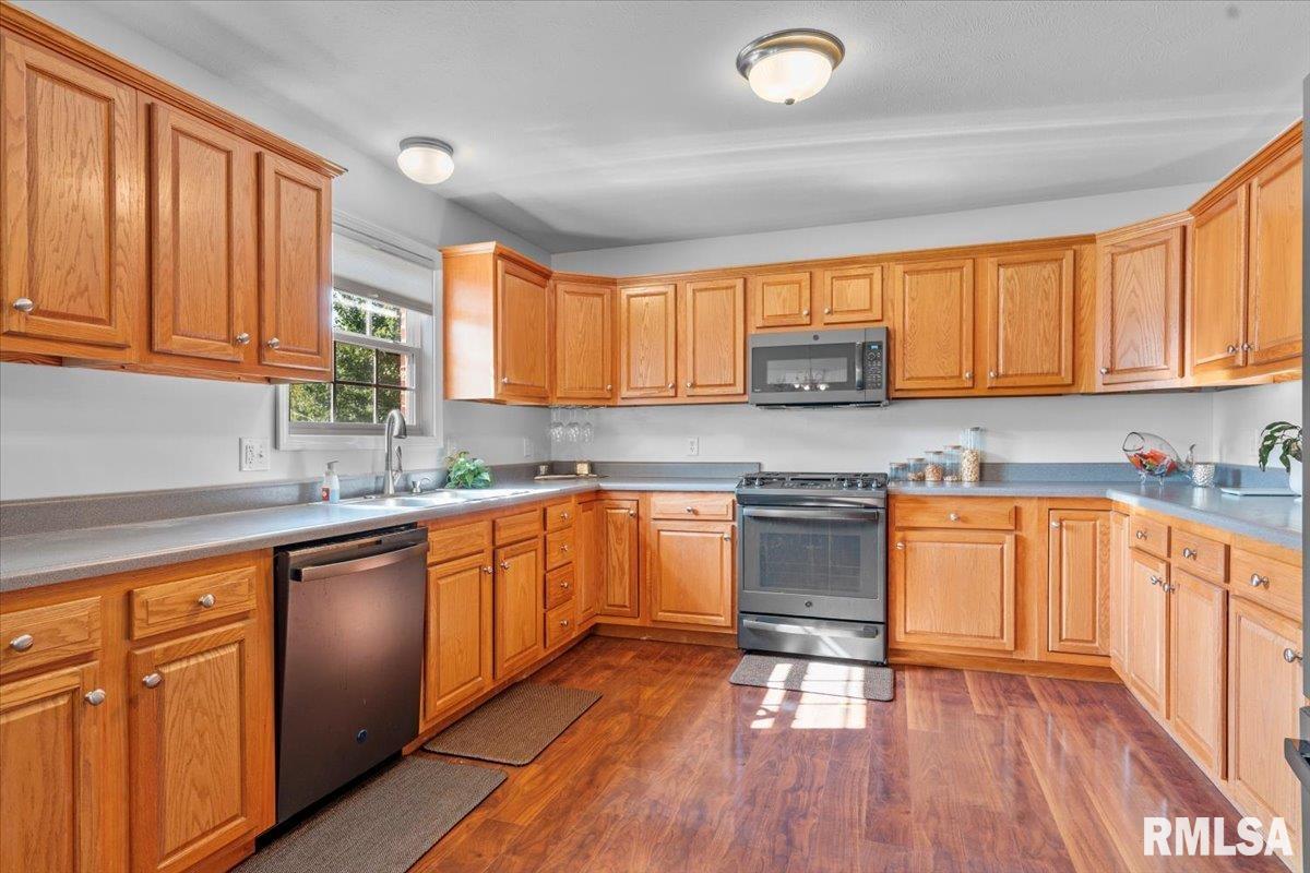 4711 Johanne Court Springfield, IL 62711 - Photo 14 of 39 Gallery Image 14