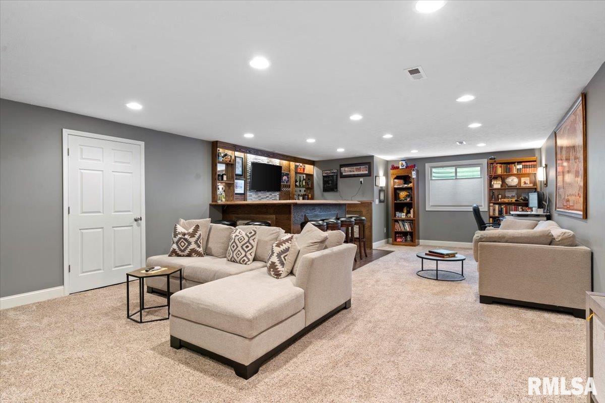 4711 Johanne Court Springfield, IL 62711 - Photo 28 of 39 Gallery Image 28