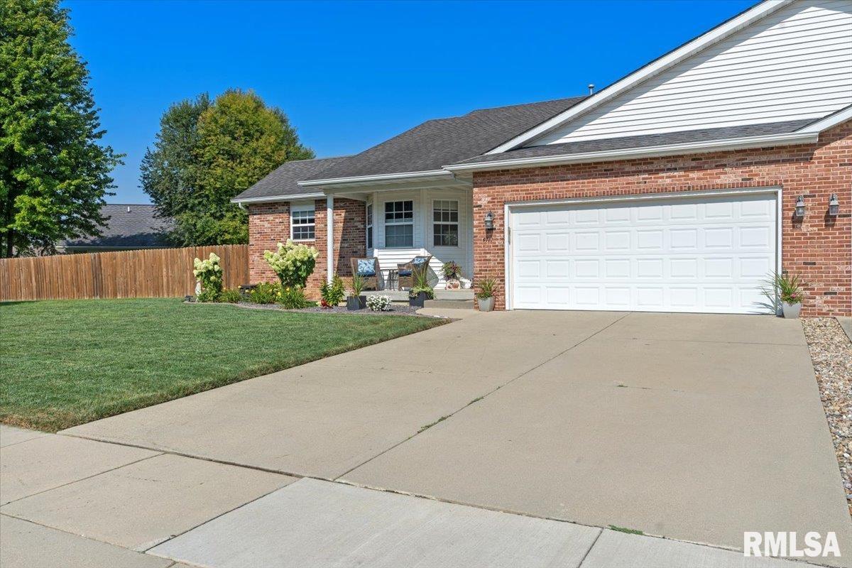 4711 Johanne Court Springfield, IL 62711 - Photo 37 of 39 Gallery Image 37