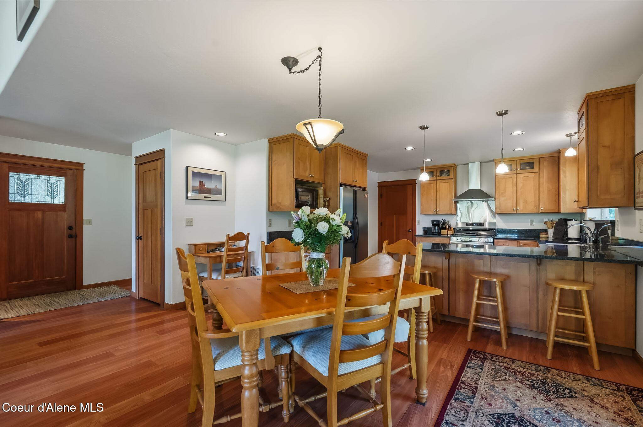 1196 Gold Creek Road Sandpoint, ID 83864 - Photo 16 of 66 .