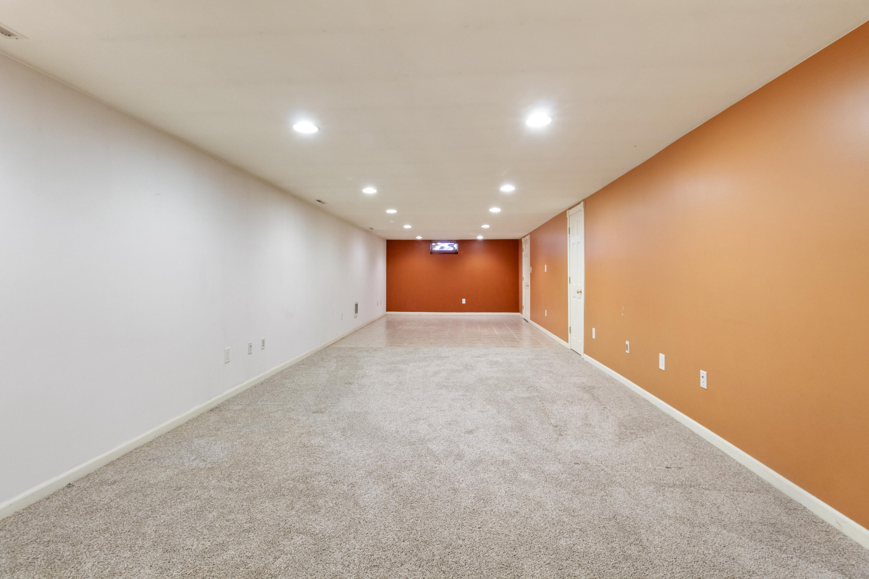 407 East Elizabeth Drive Crown Point, IN 46307 - Photo 18 of 24 a view of an empty room
