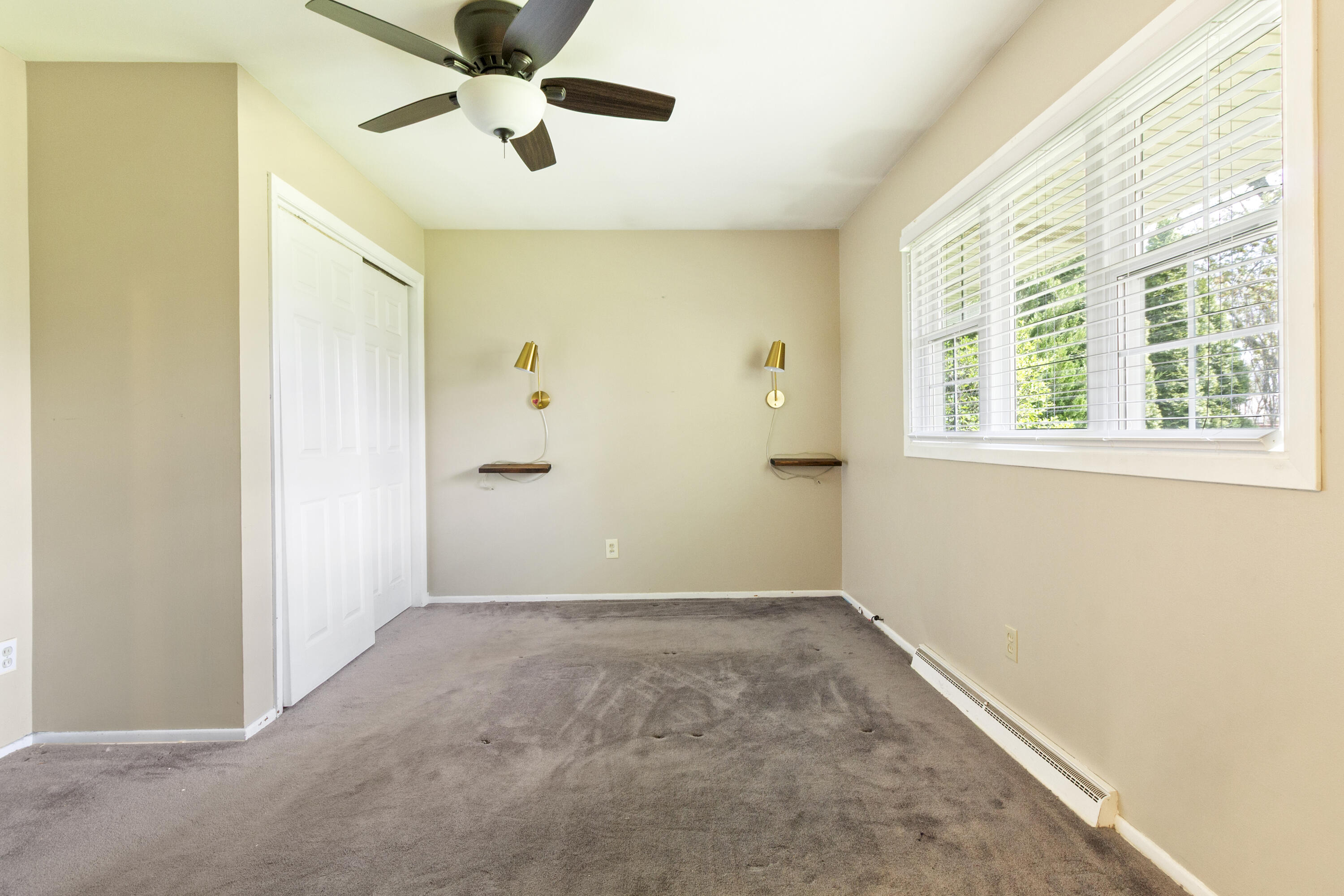 407 East Elizabeth Drive Crown Point, IN 46307 - Photo 10 of 24 a view of an empty room with a window