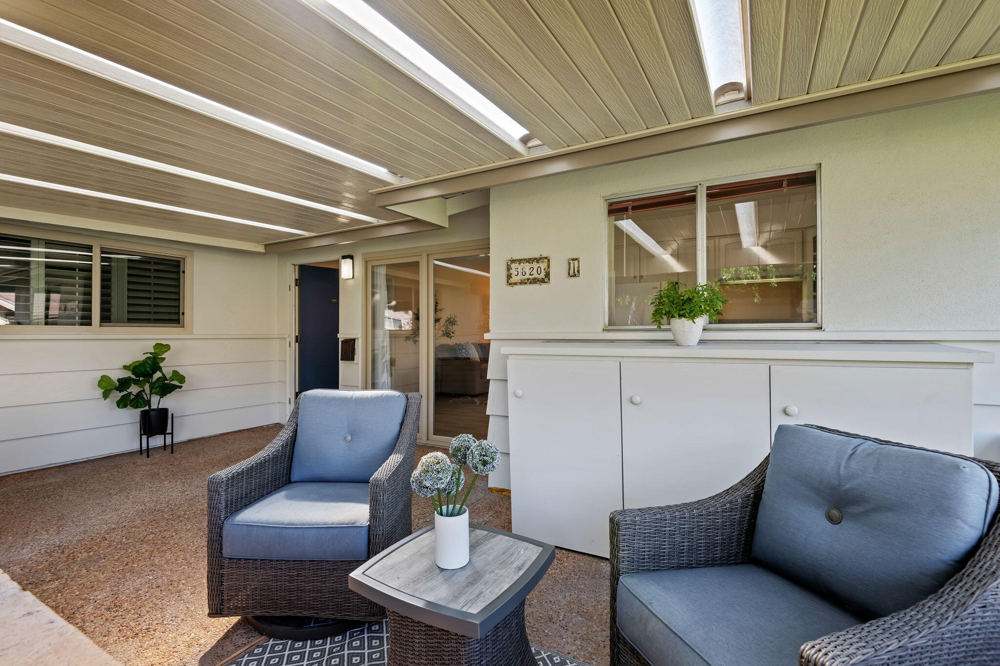 5820 Encina Road, Unit 1 Goleta, CA 93117 - Photo 5 of 38 05-Front Patio