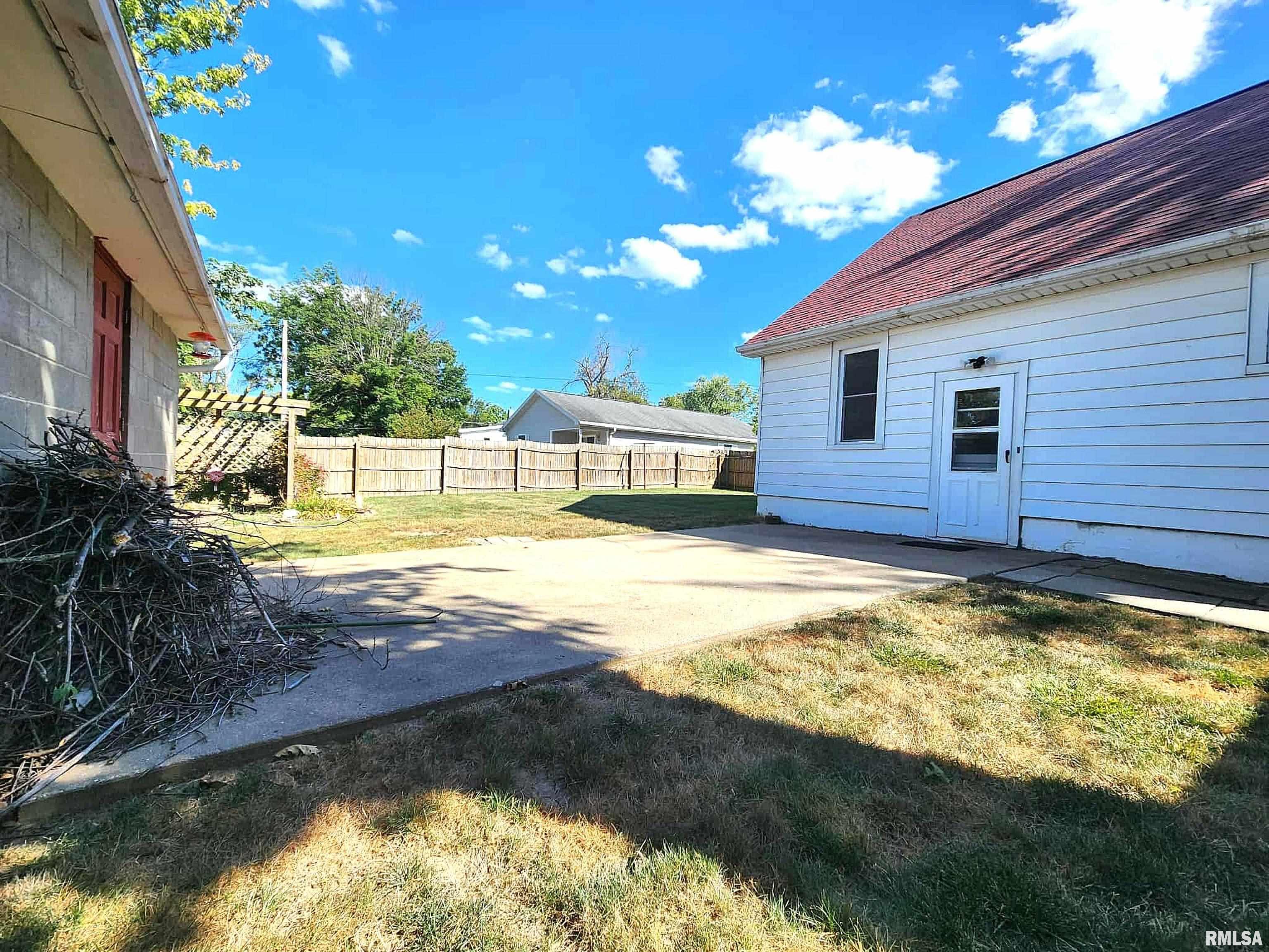 1501 Sycamore Street Quincy, IL 62301 - Photo 27 of 31