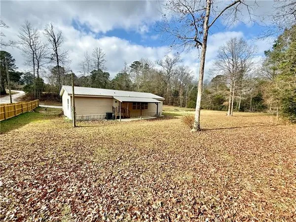 $130,000 | 3745 Highway 107, Pineville, LA 71360