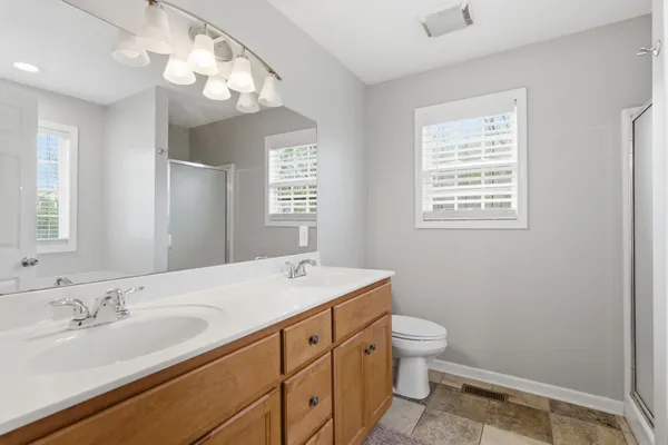 $579,900 | 2034 Christy Lane, Greenbrier, TN 37073