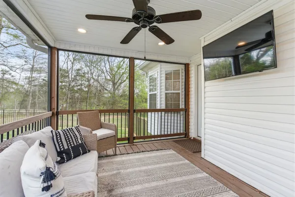 $579,900 | 2034 Christy Lane, Greenbrier, TN 37073