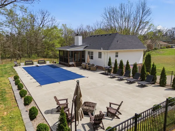 $579,900 | 2034 Christy Lane, Greenbrier, TN 37073