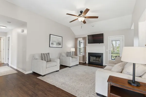 $579,900 | 2034 Christy Lane, Greenbrier, TN 37073