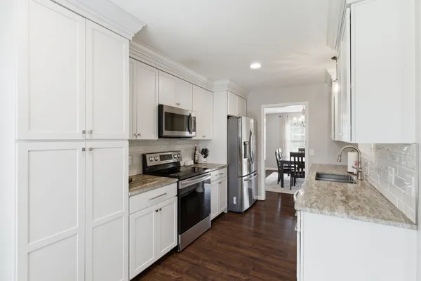 $579,900 | 2034 Christy Lane, Greenbrier, TN 37073