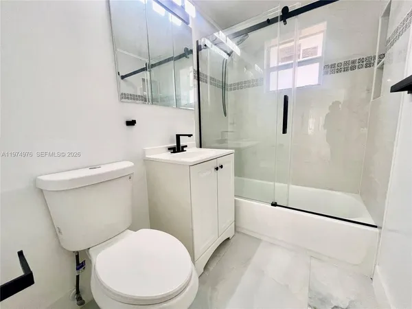 $5,695 | 1649 Northeast 8th Avenue, Fort Lauderdale, FL 33305