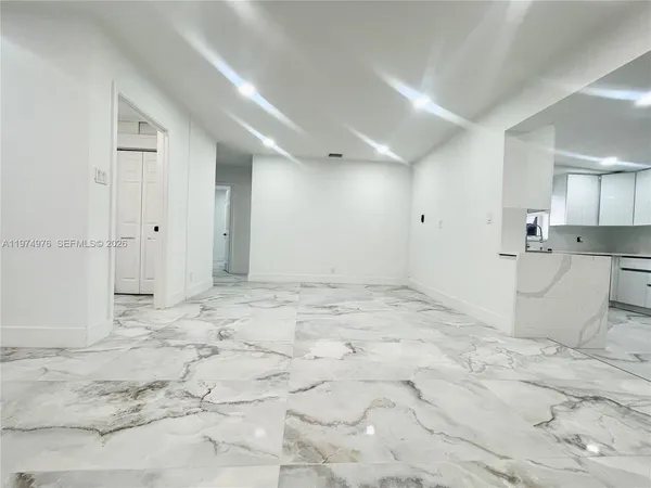 $5,695 | 1649 Northeast 8th Avenue, Fort Lauderdale, FL 33305