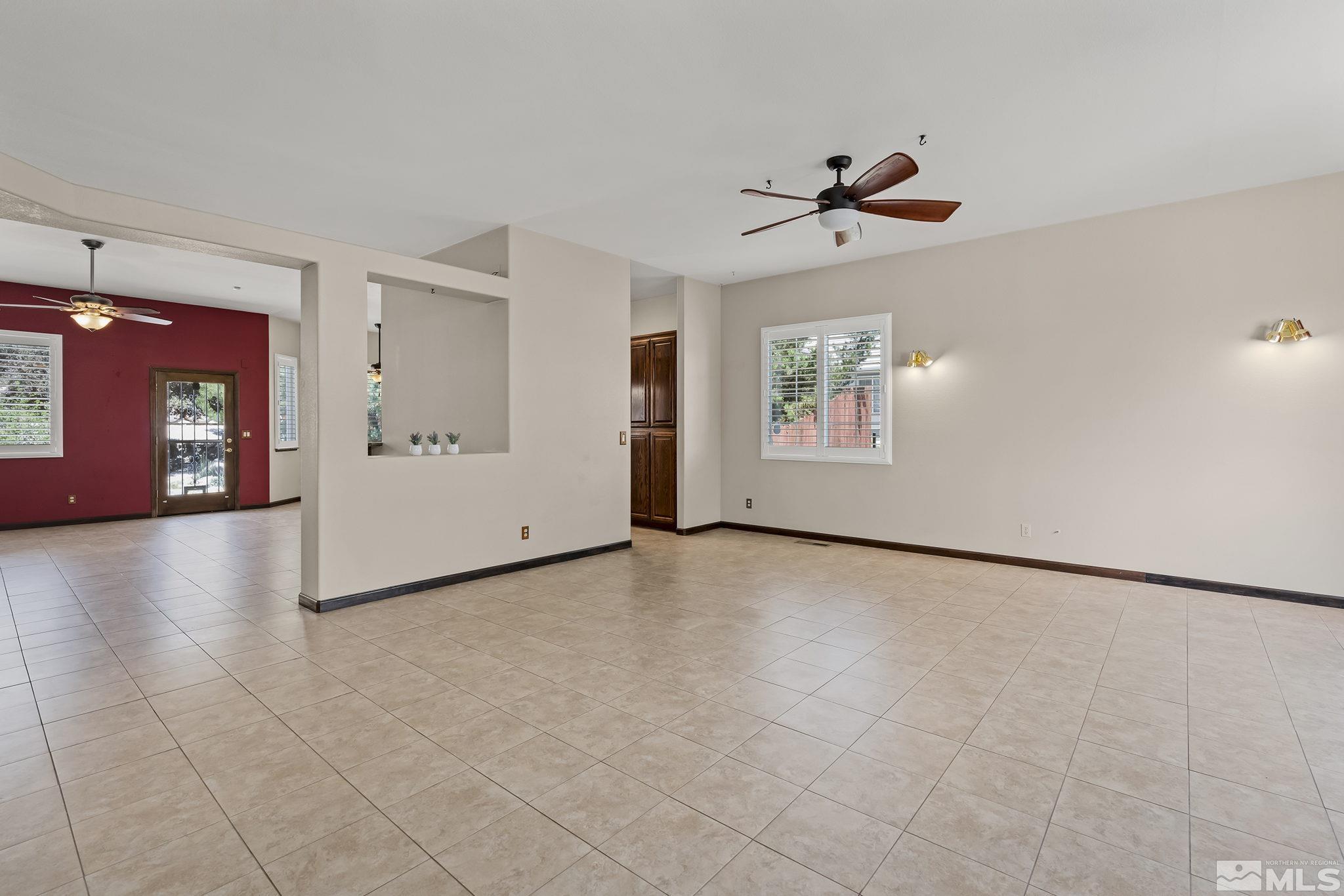 951 University Place Reno, NV 89512 - Photo 3 of 28 Photo 3