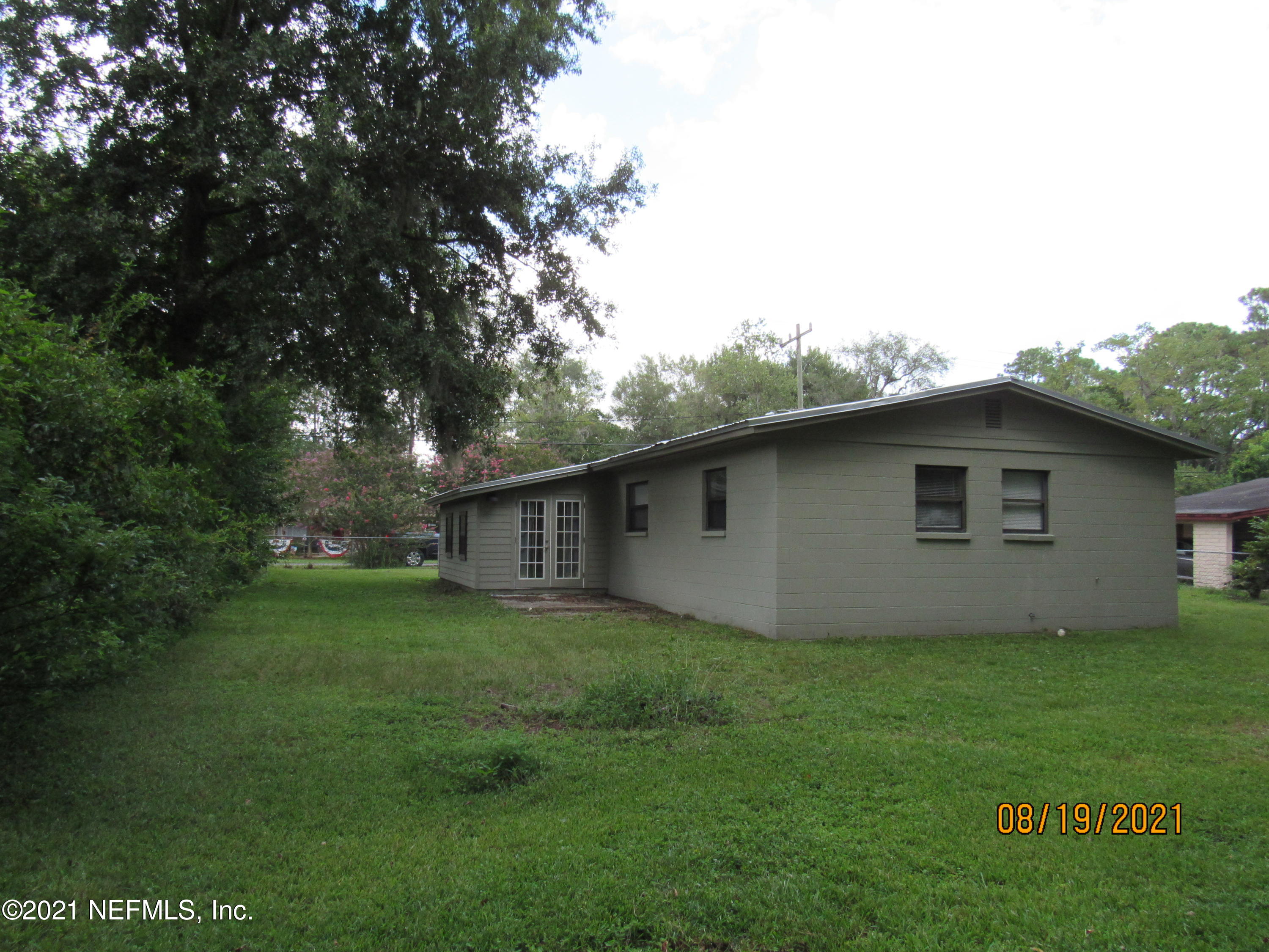 7414 Melvin Road Jacksonville, FL 32210 - Photo 5 of 10 REAR