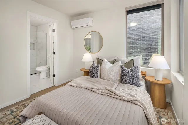 $699,990 | 1120 16th Avenue, Unit C, Seattle, WA 98122