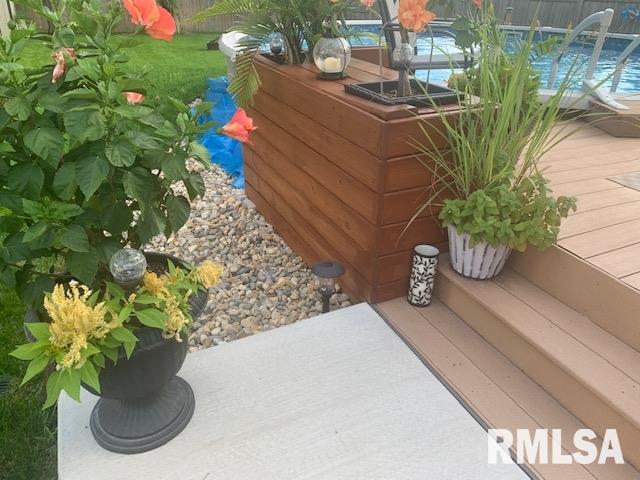 712 Spring Street Washington, IL 61571 - Photo 12 of 48 Gallery Image 12