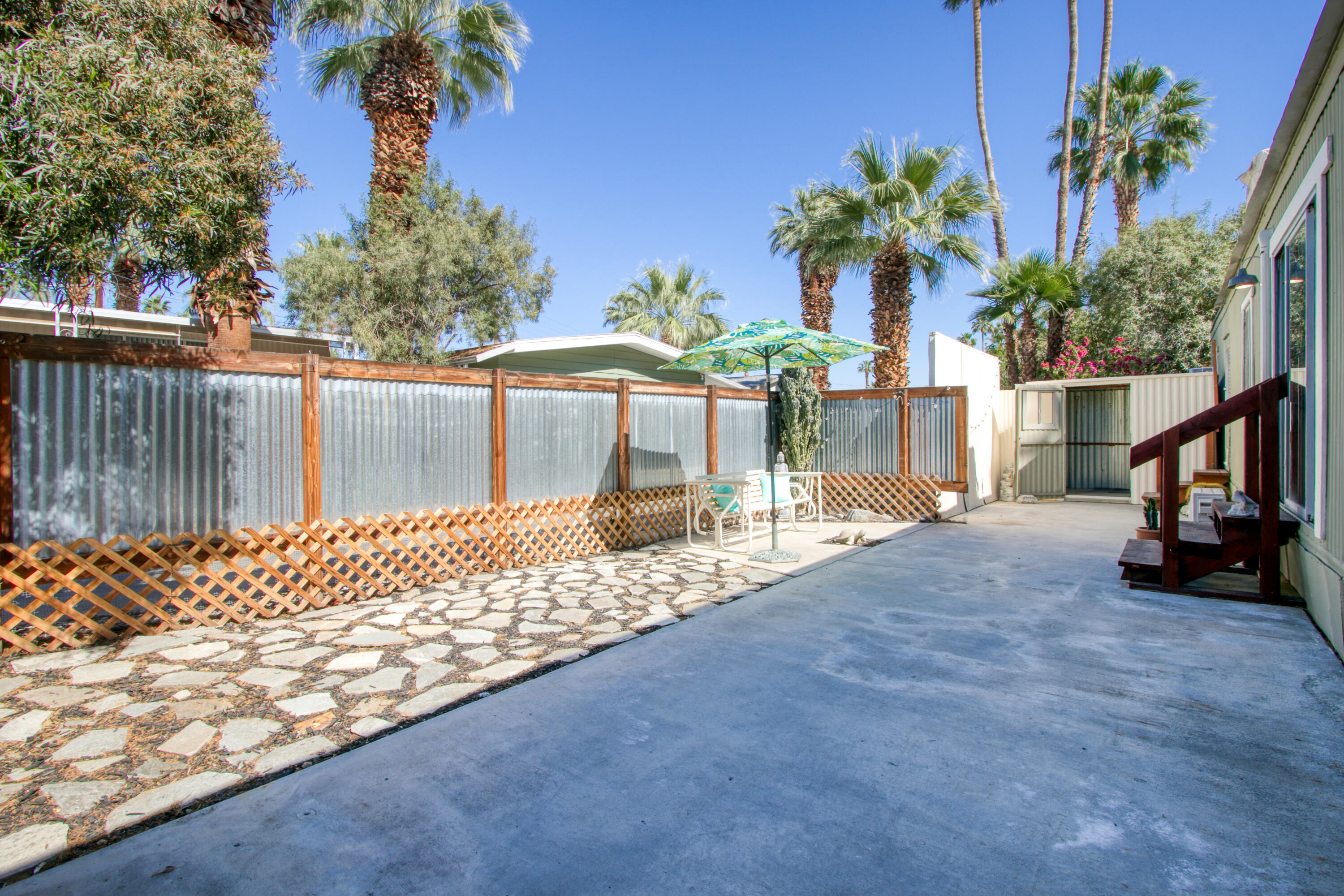 22 Jupiter Street Palm Springs, CA 92264 - Photo 5 of 19 PHTINA_IMG_0619_1 copy