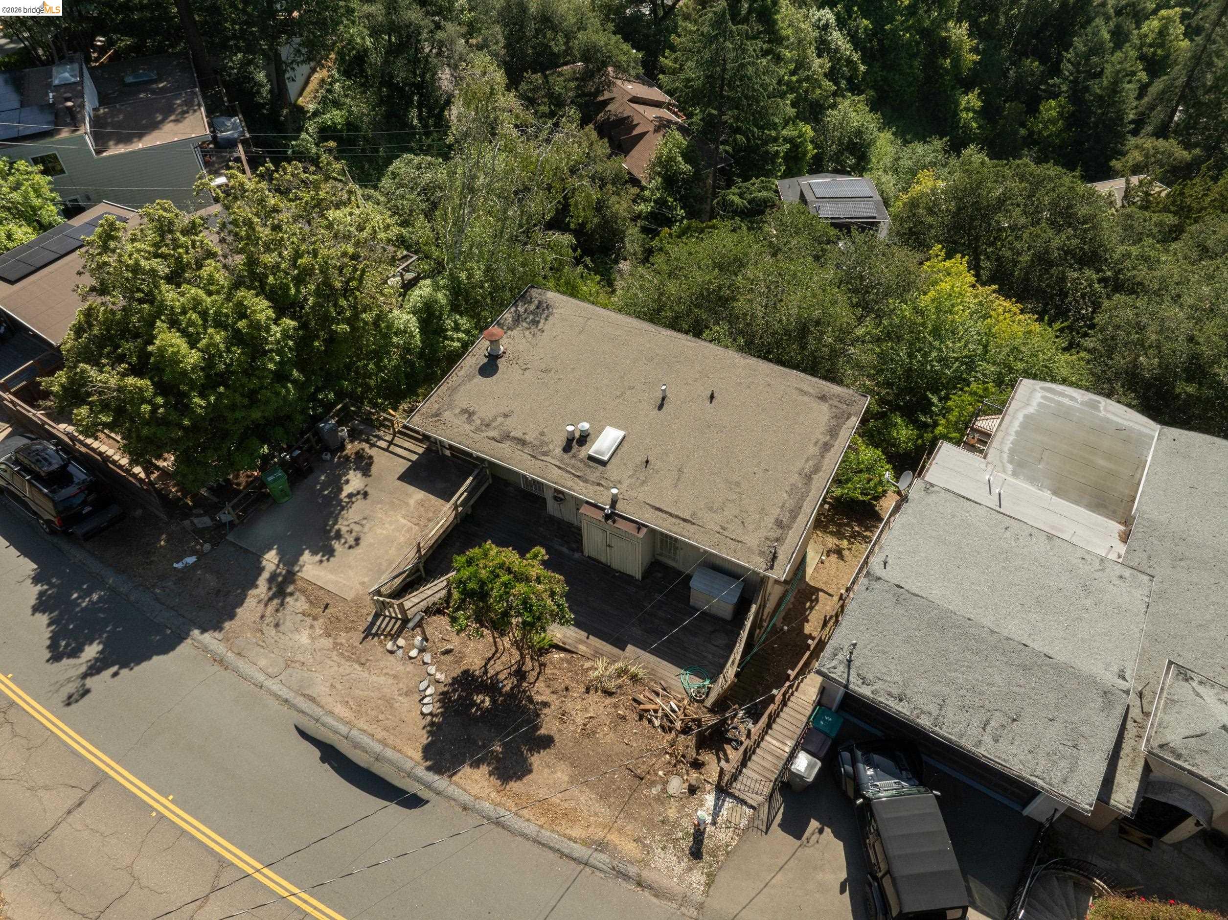 7279 Snake Road Oakland, CA 94611 - Photo 46 of 50