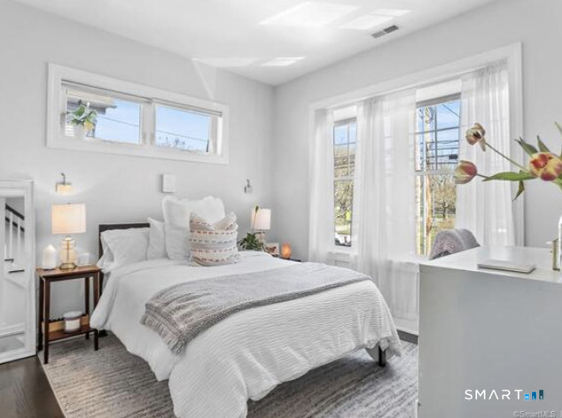 928 Reef Road Fairfield, CT 06824 - Photo 7 of 15