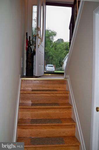 1009 Dunholme Road Reisterstown, MD 21136 - Photo 19 of 25 Interior (General)