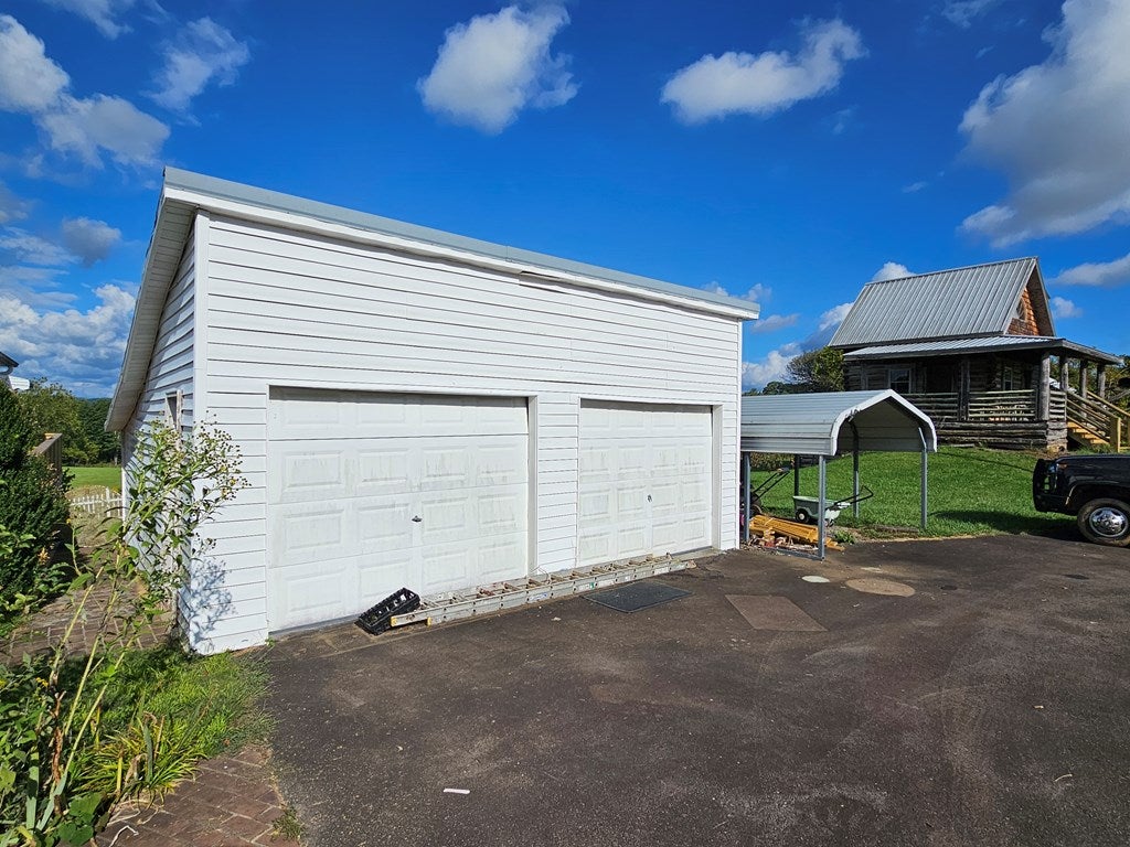 589 Fairview Road Galax, VA 24333 - Photo 48 of 68 Gallery Image 48