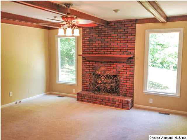 1836 Canyon Road Birmingham, AL 35216 - Photo 7 of 13