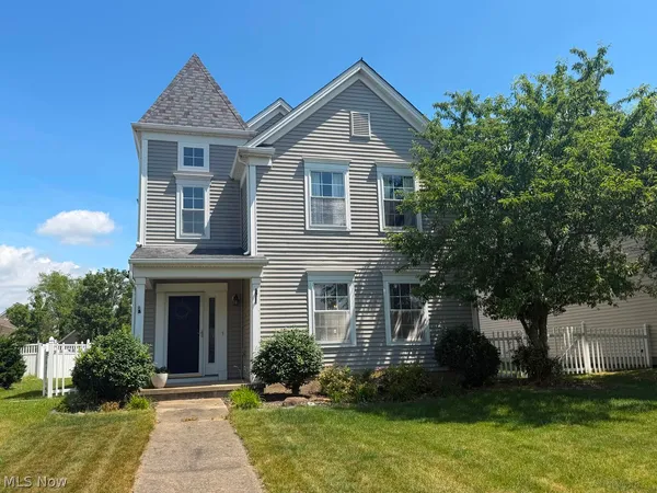 $319,900 | 1150 Chapman Lane, Unit 19, Medina, OH 44256