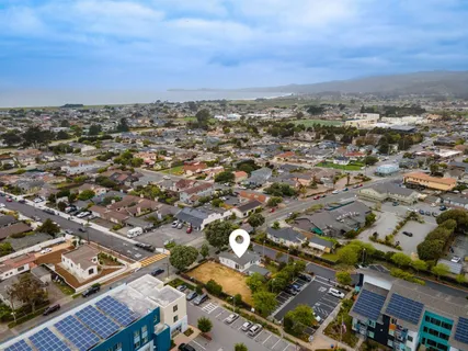 $1,150,000 | 895 Main Street, Half Moon Bay, CA 94019
