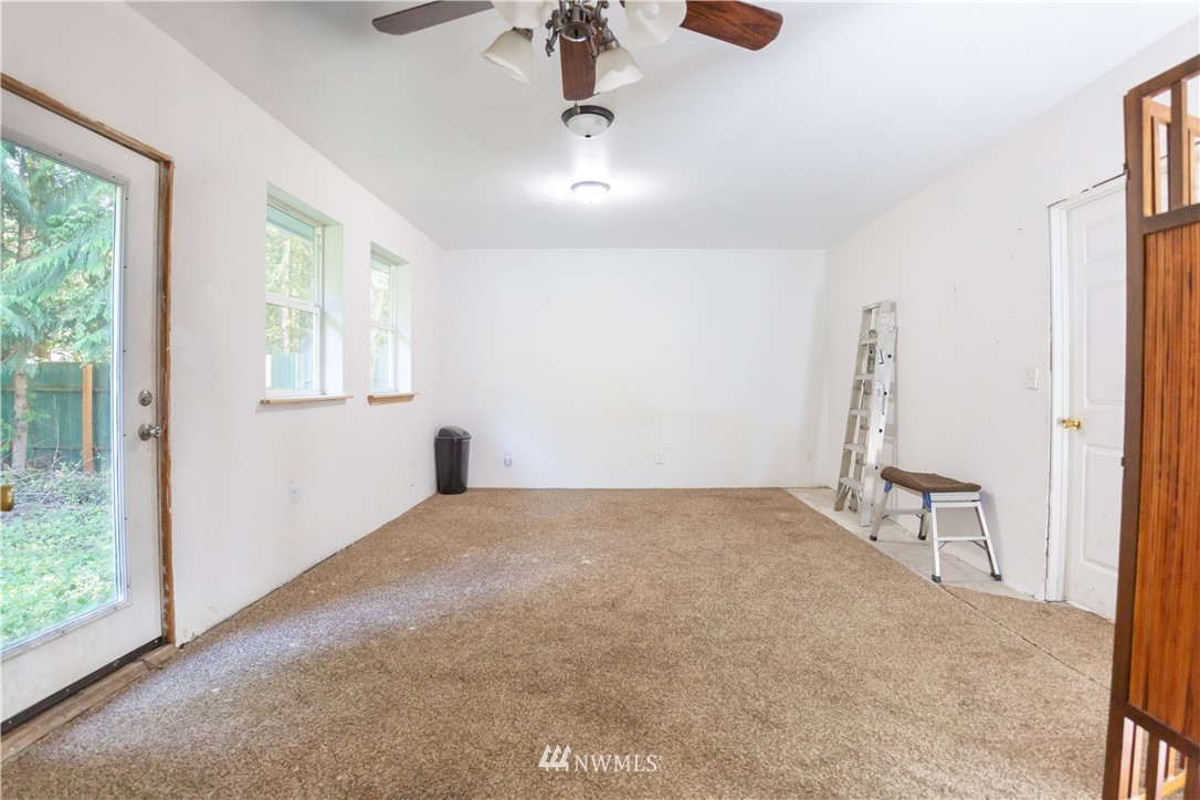 7760 Silver Lake Road Maple Falls, WA 98266 - Photo 21 of 32