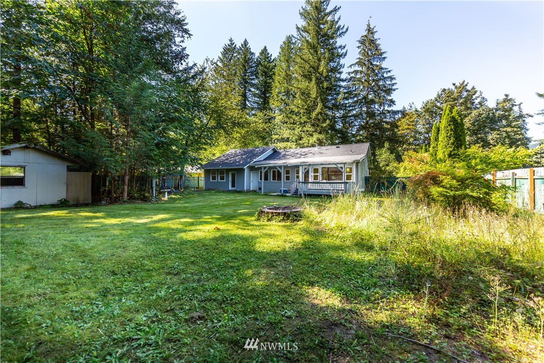 7760 Silver Lake Road Maple Falls, WA 98266 - Photo 30 of 32