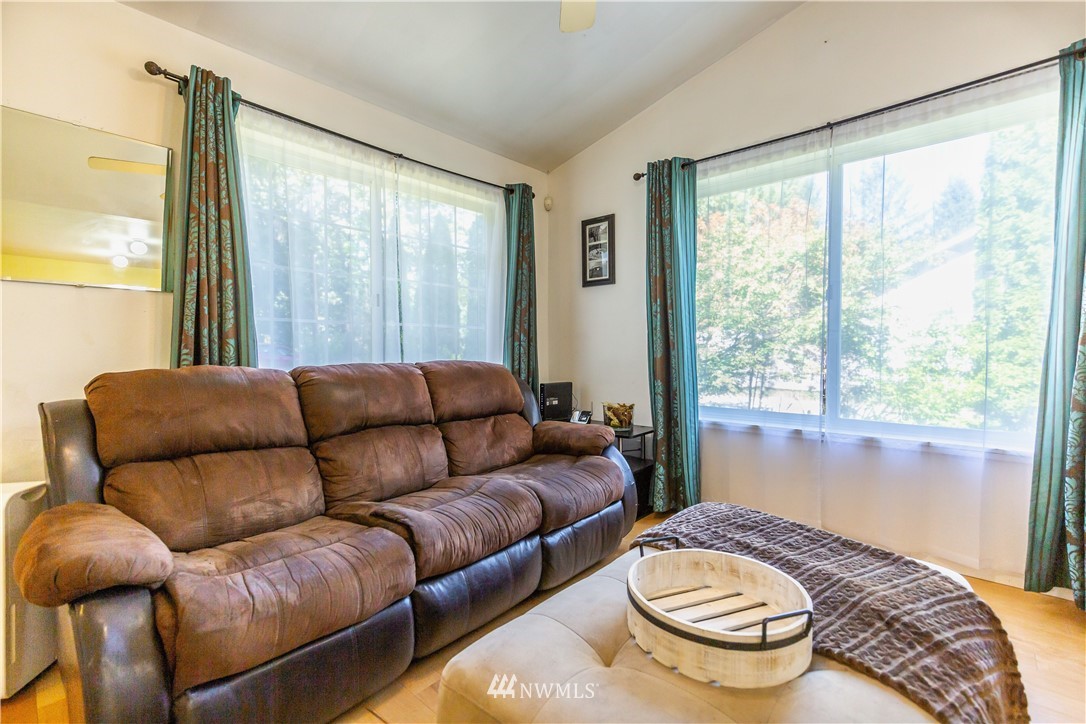 7760 Silver Lake Road Maple Falls, WA 98266 - Photo 6 of 32