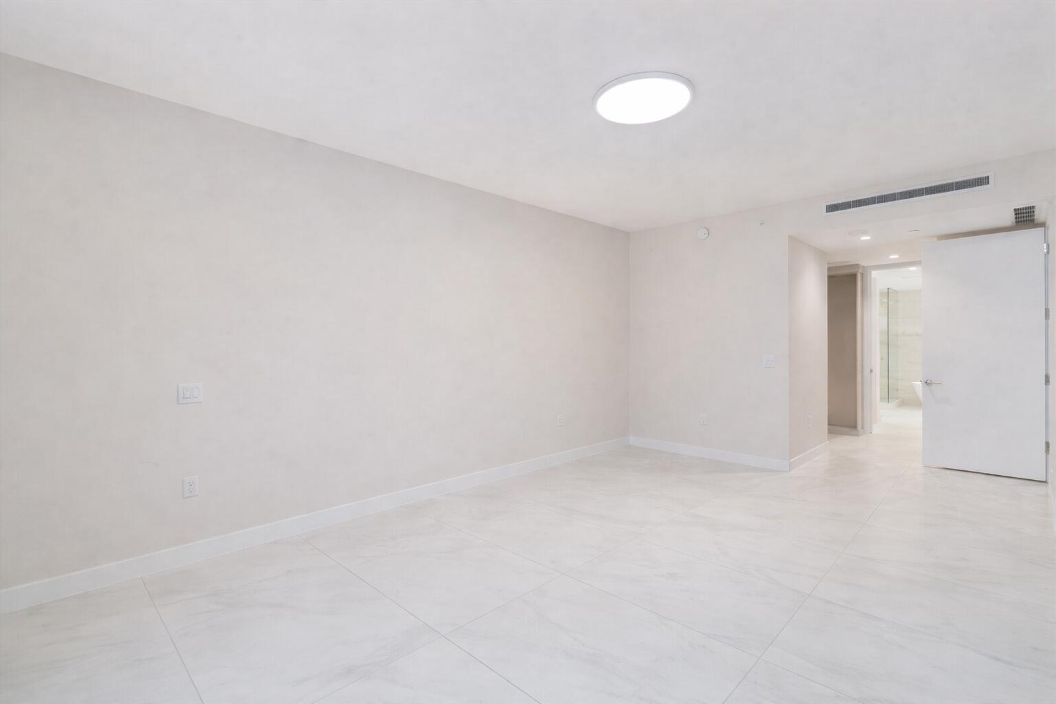 200 Southeast Mizner Boulevard, Unit 810 Boca Raton, FL 33432 - Photo 8 of 23 810 Alina (3) - Edited